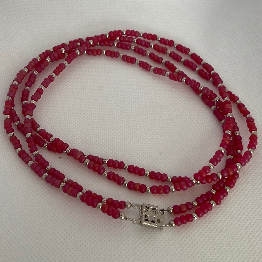 Vintage glass bead Necklace